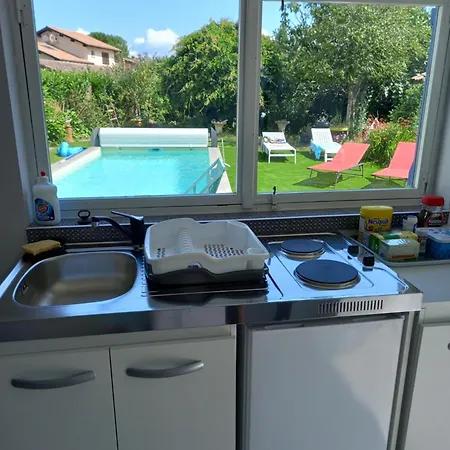 Pause Nature Au Teich Avec Piscine Lejlighed